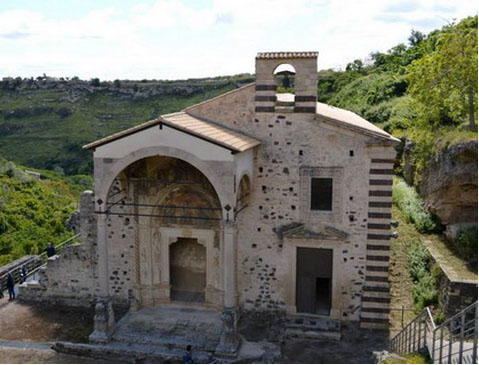 Chiesa di Santa Maria La Vetere - Vista frontale